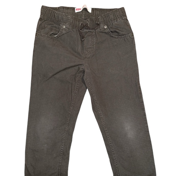 Levi’s Jogger Pants - Picture 2 of 3